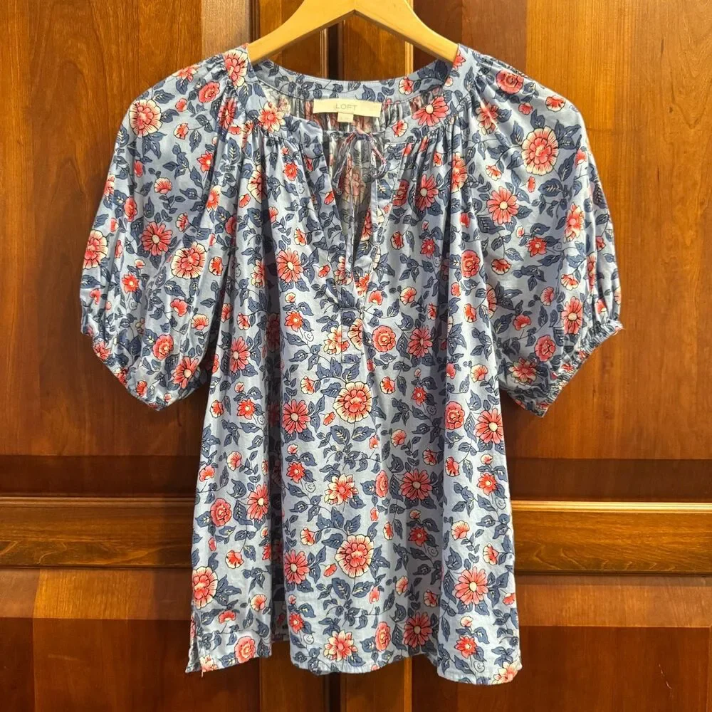 LOFT  Women's Floral Peasant Blouse Blue Pink Puff Sleeve Tie Neck Boho Top S